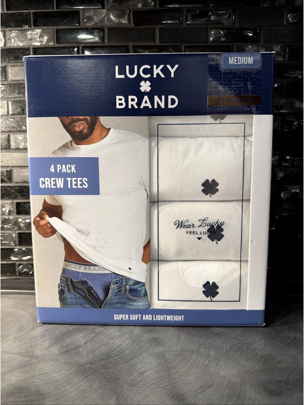 New Lucky Brand Mens 4 Pack Crew Neck T-Shirts White Soft Lightweight Medium
